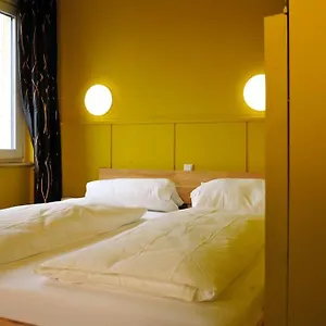 Happy End Monaco di Baviera